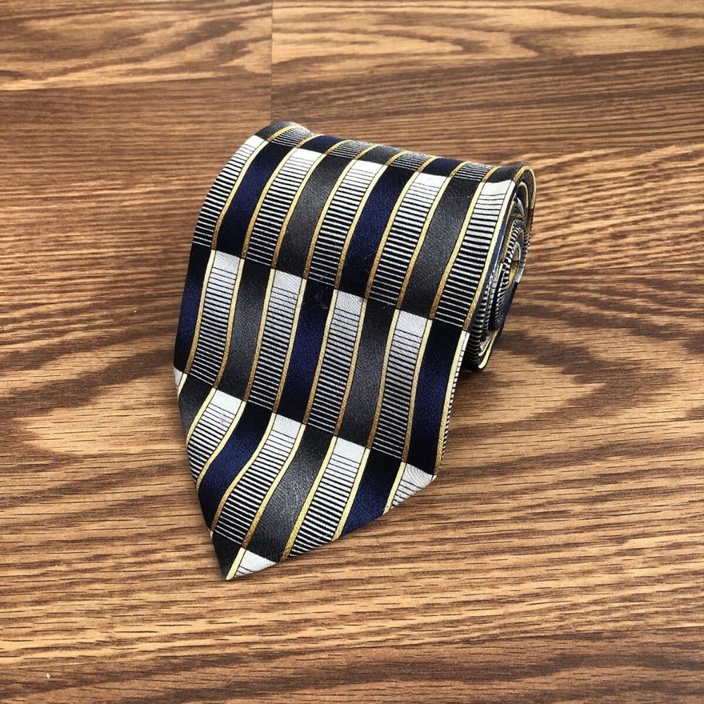 Monterey Bay By J Blades & Co Men's Pure Silk Neck Tie 58.5” L X 4” W Blue Gray